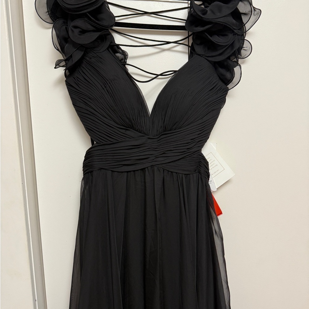 NWT | Mac Duggal 67911 Black Ruffle Tiered Cut-Out Chiffon Gown Size 8 - Picture 7 of 12